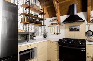 350 S Fairway Dr, Lake Arrowhead, CA 92352 - Photo 10