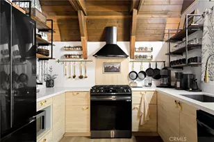 350 S Fairway Dr, Lake Arrowhead, CA 92352 - Photo 6