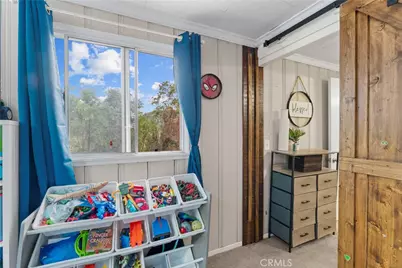 29289 Lake View Drive, Cedar Glen, CA 92321 - Photo 44