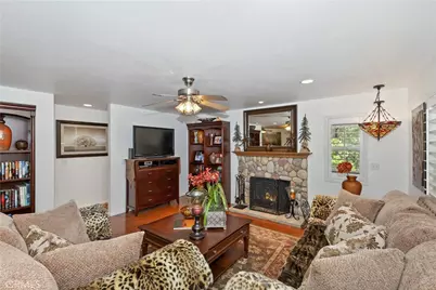 31816 Silver Spruce Drive, Running Springs, CA 92382 - Photo 4