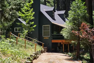 606 Crest Estates Dr, Lake Arrowhead, CA 92352 - Photo 2