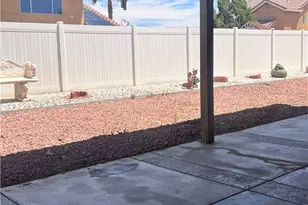 13590 Mica Ave, Victorville, CA 92392 - Photo 16