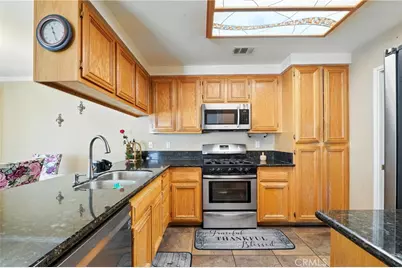 19121 Broken Bow Drive, Riverside, CA 92508 - Photo 6