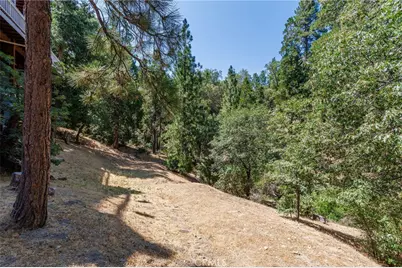 28575 Manitoba Drive, Lake Arrowhead, CA 92352 - Photo 48