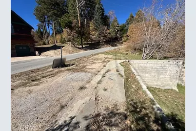 2379 Chicago Drive, Running Springs, CA 92382 - Photo 18