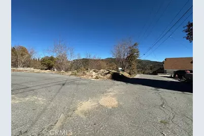 2379 Chicago Drive, Running Springs, CA 92382 - Photo 28