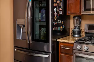 13868 Lexus Ln, Fontana, CA 92335 - Photo 16