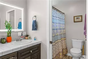 34746 View Dr, Yucaipa, CA 92399 - Photo 16