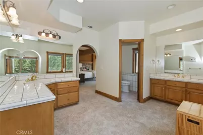 28324 Somerset Lane, Lake Arrowhead, CA 92352 - Photo 36