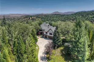28324 Somerset Ln, Lake Arrowhead, CA 92352 - Photo 4