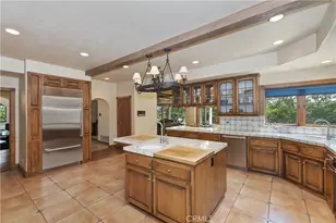 28324 Somerset Ln, Lake Arrowhead, CA 92352 - Photo 20