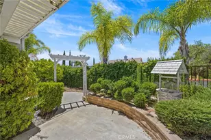 40311 Via Ambiente, Murrieta, CA 92562 - Photo 34