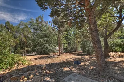 497 Cedar Lane, Sugarloaf, CA 92386 - Photo 28