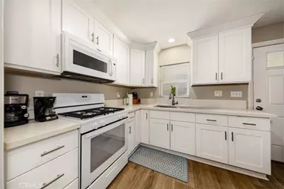 35134 Avenue C, Yucaipa, CA 92399 - Photo 8