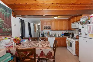 428 Maple Ln, Sugarloaf, CA 92386 - Photo 12