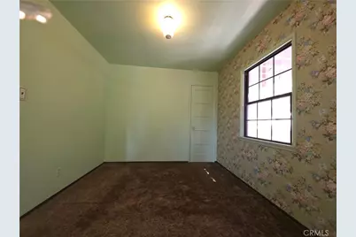 33007 Spruce Drive, Green Valley Lake, CA 92341 - Photo 24