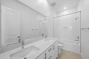 118 Pansy, Irvine, CA 92618 - Photo 32