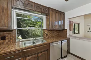 688 Arth Dr, Crestline, CA 92325 - Photo 22