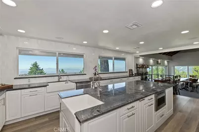 30461 Live Oak Drive, Running Springs, CA 92382 - Photo 22