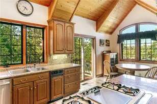 190 Birchwood, Lake Arrowhead, CA 92352 - Photo 24