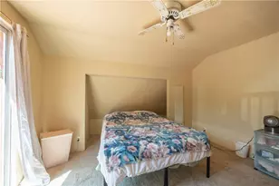 809 San Bernardino Ave, Sugarloaf, CA 92386 - Photo 16