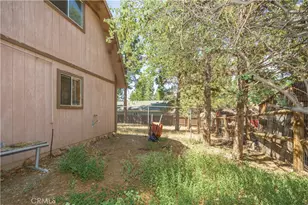 809 San Bernardino Ave, Sugarloaf, CA 92386 - Photo 18