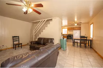 809 San Bernardino Avenue, Sugarloaf, CA 92386 - Photo 4