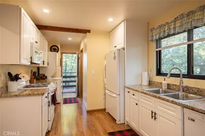 1270 Sheephorn Road, Big Bear City, CA 92314 - Photo 18