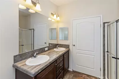 1410 Rainbrook Way, Corona, CA 92882 - Photo 38