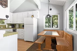 41747 Comstock Ln, Big Bear Lake, CA 92315 - Photo 22