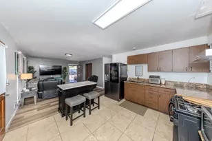 616 S Boxwood St, Anaheim, CA 92802 - Photo 6
