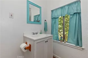 23376 Knapps Cutoff, Crestline, CA 92325 - Photo 18