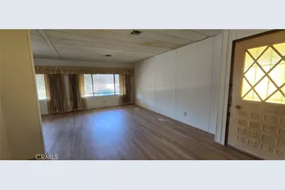 9391 California Avenue #80, Riverside, CA 92503 - Photo 6