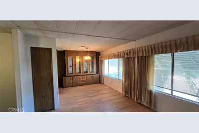 9391 California Avenue #80, Riverside, CA 92503 - Photo 8