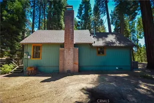 27877 Holly Ln, Lake Arrowhead, CA 92352 - Photo 6