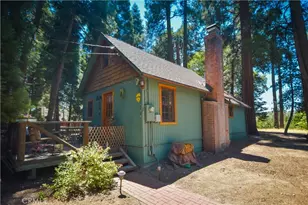 27877 Holly Ln, Lake Arrowhead, CA 92352 - Photo 8