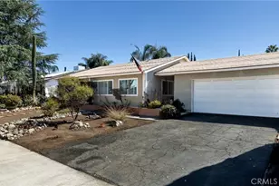 870 Falcon Ln, Redlands, CA 92374 - Photo 4