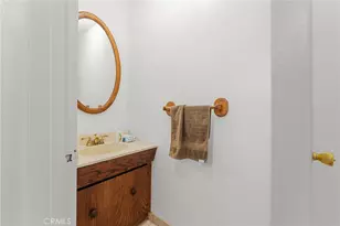 1033 Evergreen Ct, Redlands, CA 92374 - Photo 20