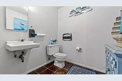 580 E Foothill Boulevard, Azusa, CA 91702 - Photo 14