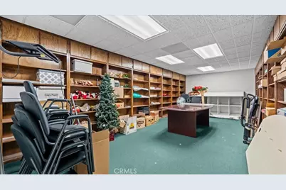 580 E Foothill Boulevard, Azusa, CA 91702 - Photo 12