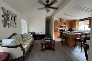 1460 E 6th St, Beaumont, CA 92223 - Photo 2