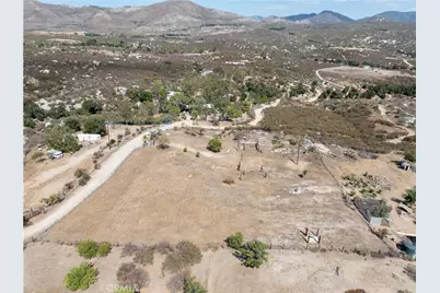 44451 Oak Glen Road, Hemet, CA 92544 - Photo 14