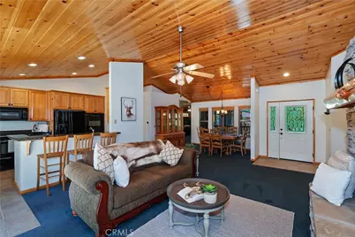 379 Fawntrail Place, Big Bear Lake, CA 92315 - Photo 8