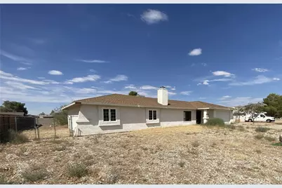 22764 Powhatan Road, Apple Valley, CA 92308 - Photo 1