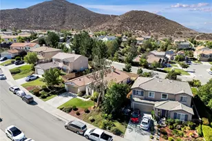 27727 Hollyoak Way, Menifee, CA 92585 - Photo 32