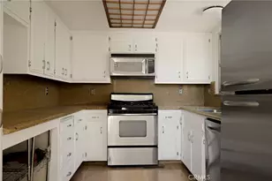 27711 Alpen Dr, Lake Arrowhead, CA 92352 - Photo 18