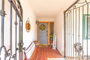 2102 Beatrice Dr, Corona, CA 92879 - Photo 6