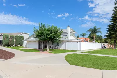 2102 Beatrice Drive, Corona, CA 92879 - Photo 2