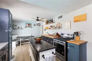 2102 Beatrice Dr, Corona, CA 92879 - Photo 14