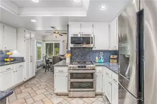 16455 Lake Knoll Pkwy, Riverside, CA 92503 - Photo 18